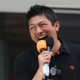 参政党・神谷宗幣代表は「公党の党首で唯一、オーラを感じることができなかった」と川中だいじさん（Ｃ）日刊ゲンダイ