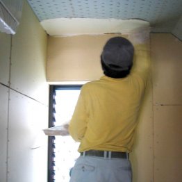 地元の信頼できる大工さんを探すのが第一歩（Ｃ）日刊ゲンダイ