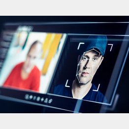 本人だと思っていた画面は「ディープフェイク」というAI技術を使った合成動画だった（写真はイメージ）／（Ｃ）iStock