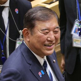 判官びいきに助けられ（Ｃ）日刊ゲンダイ