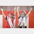 啓蒙活動のために漫才に挑戦（左が眞子さん＝提供写真）