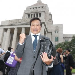 ランドセルが話題を呼んだ（Ｃ）日刊ゲンダイ