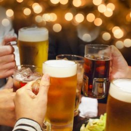 お酒の強い、弱いが食行動にも影響