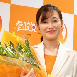 「核武装は安上がり」発言が物議（参政党の「さや」こと、塩入清香議員）／（Ｃ）日刊ゲンダイ