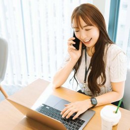 カフェの無線LANを使うと…