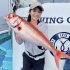 今夏は伊豆諸島で初魚種オオクチハマダイをキャッチ（提供写真）