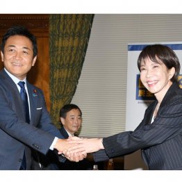 連立組む公明党の前に国民民主党と面会って…（Ｃ）日刊ゲンダイ