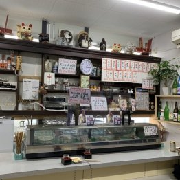 酒には「一合」と「半合」の値段が（写真）大竹聡