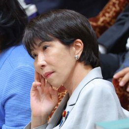 午前3時のレク…（Ｃ）日刊ゲンダイ