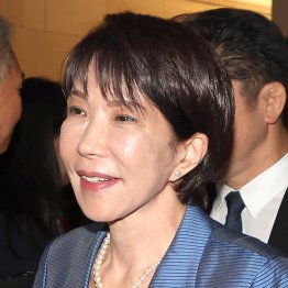 謙虚になったほうが…（Ｃ）日刊ゲンダイ