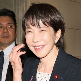 いきなり子ども手当が復活、おこめ券配布、刹那のデタラメ経済対策（Ｃ）日刊ゲンダイ