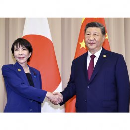 余計なひと言で…（代表撮影・共同）