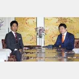 おぞましい会談（4日午後、国会）／（Ｃ）共同通信社