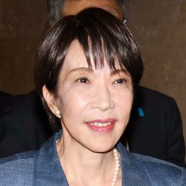 右に右に…（Ｃ）日刊ゲンダイ