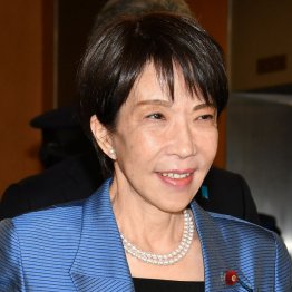 大誤算か、今になって消費税減税言い出し…（Ｃ）日刊ゲンダイ