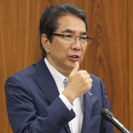 農相だった江藤拓は「コメは売るほどある」と口を滑らせ辞任に。地元でも大ヒンシュクと思いきや…（Ｃ）日刊ゲンダイ