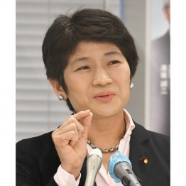 堅実な戦いの西村智奈美（Ｃ）日刊ゲンダイ