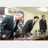 退任会見に臨む伊原春樹監督（Ｃ）日刊ゲンダイ