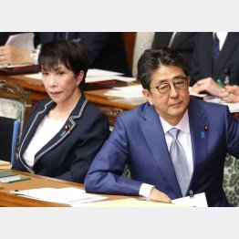 そろって…（Ｃ）日刊ゲンダイ