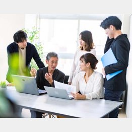 賃金などトラブルは団体交渉で