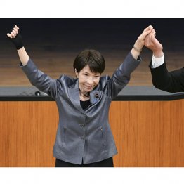 選挙優先…（石川県に入り、同県知事選候補の現職・馳浩氏の応援演説をする高市首相）／（Ｃ）共同通信社