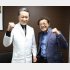 具志堅用高さん（右）と「ねりま健育会病院」院長の酒向正春氏（Ｃ）日刊ゲンダイ