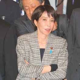 いつも傲岸不遜（Ｃ）日刊ゲンダイ