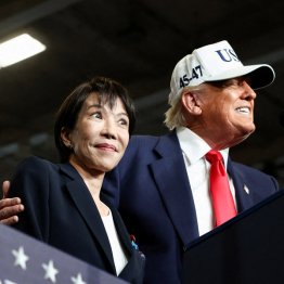 言いなり…（Ｃ）ロイター