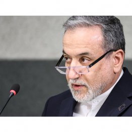 イランのアラグチ外相「ホルムズ海峡は敵国を除き開放されている」／（Ｃ）ロイター