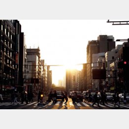 「沈みゆく」を止める力はない（Ｃ）日刊ゲンダイ