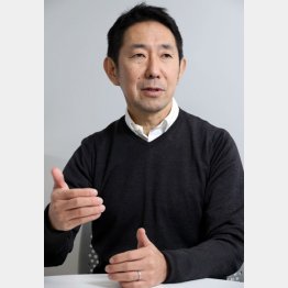 「気分がよくなることを書き続けて下さい」（マインドフルリーダーシップインスティテュート代表理事の荻野淳也氏）／（Ｃ）日刊ゲンダイ