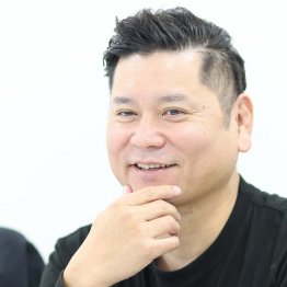 スッパイマン（上間菓子店）の上間幸治社長（Ｃ）日刊ゲンダイ