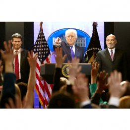 デタラメ炸裂（Ｃ）ロイター