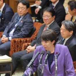 高市、赤沢コンビで大丈夫か（Ｃ）日刊ゲンダイ