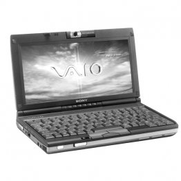 1997年7月、ソニーが日本でVAIOブランドのPCを初めて発売。PC業界では3ヶ月、半年で新商品発売を展開するのが常であった（ソニーノートブック型パソコン「VAIO（バイオ）PCG-C1」＝1998年9月）／（Ｃ）共同通信社