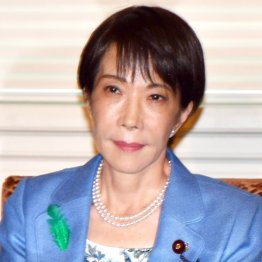 トランプ米大統領を「最強のバディー」だと（Ｃ）日刊ゲンダイ