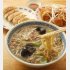餃子のほかサンマーメンと揚げワンタンも人気（Ｃ）日刊ゲンダイ