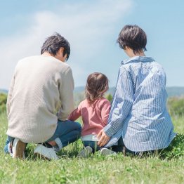 家庭のなかで最も弱い立場に置かれがちな「子ども」の利益は何なのか
