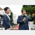 蓮舫参院議員（左）と手塚仁雄・前都連幹事長（Ｃ）日刊ゲンダイ