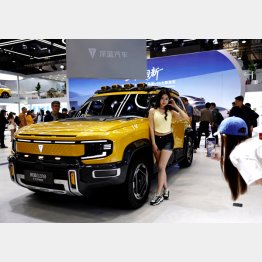2026北京国際モーターショーの中国・長安汽車傘下のDeepal（深藍汽車）のブース。中国の新EV会社が続々と出展（Ｃ）ロイター