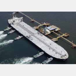 200万バレル（0.6日分）の原油を日本に運んだ出光丸（Ｃ）共同通信社