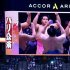 大型モニターに映し出される幕内土俵入り（Ｃ）共同通信社