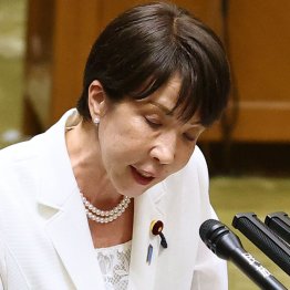 外国要人には気味悪いほど媚びるのに…（Ｃ）日刊ゲンダイ