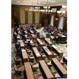 野党不在の政治改革特別委で、“空回し”を平気でやってのける異常事態（Ｃ）共同通信社