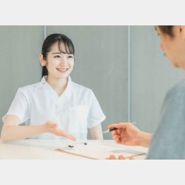 気軽に受診する際も健康保険は不可欠