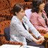 洗濯だの、アイロンがけだの、裁縫だの。わざわざ書く話ではない。書くなら国民のために物価対策にどう取り組んでいるのか書いたらいい（Ｃ）日刊ゲンダイ