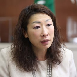 東京都の岸本聡子杉並区長（Ｃ）日刊ゲンダイ