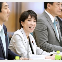 日本の滅びが止まらない…（骨太発言する高市首相、経済財政諮問会議と日本成長戦略会議の合同会議で）（Ｃ）共同通信社