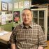 大井東口商店街振興組合理事長で、「金井寿司」店主の平方啓友さん（Ｃ）日刊ゲンダイ