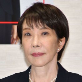 財源は…知らんがな（Ｃ）日刊ゲンダイ